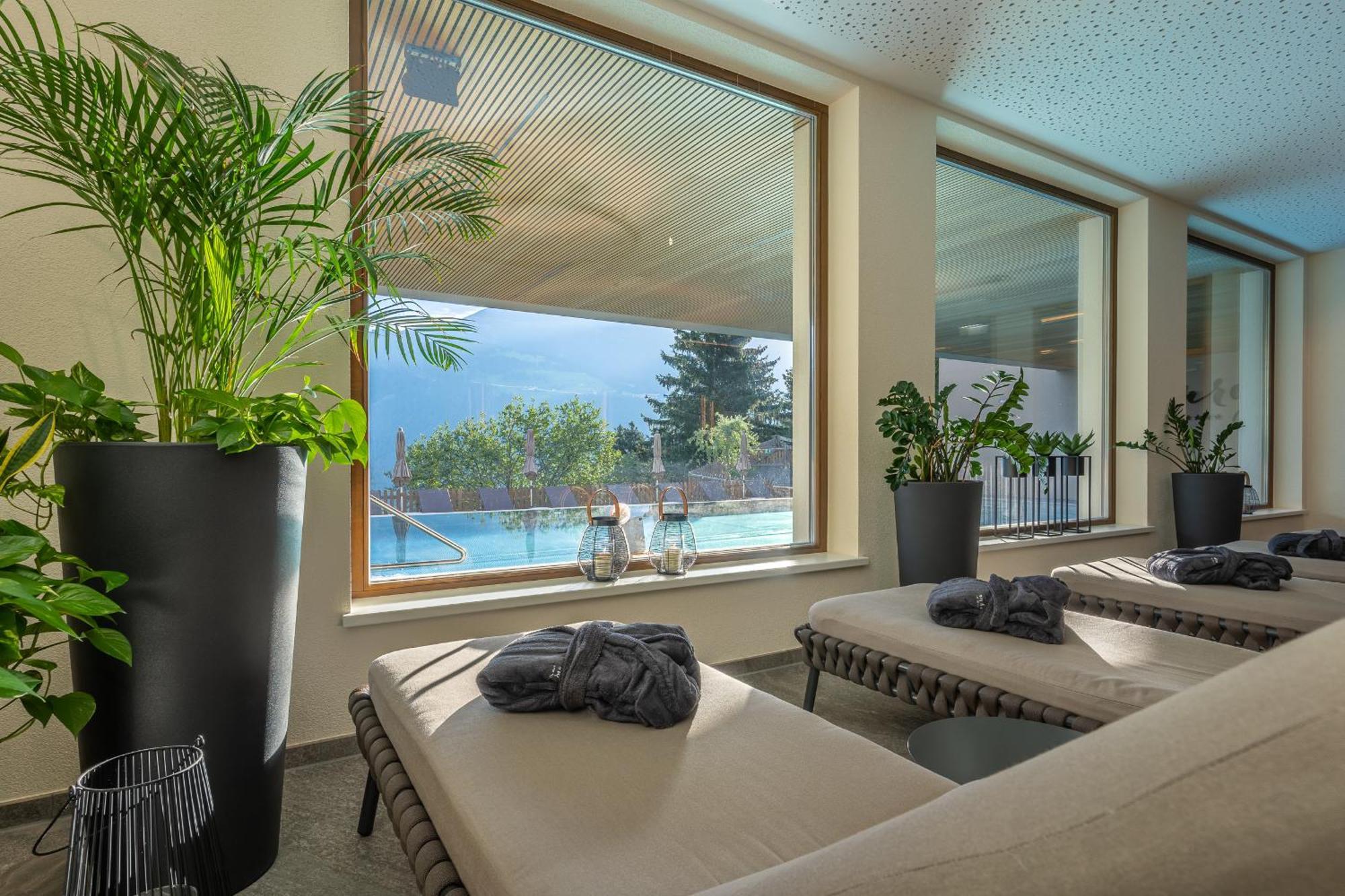 Alpin Chalet Am Burgsee Ladis Bagian luar foto