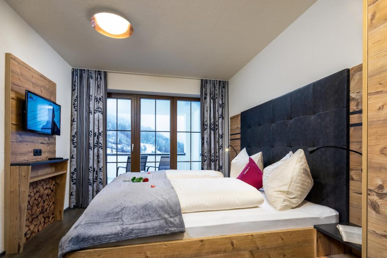 Alpin Chalet Am Burgsee Ladis Bagian luar foto