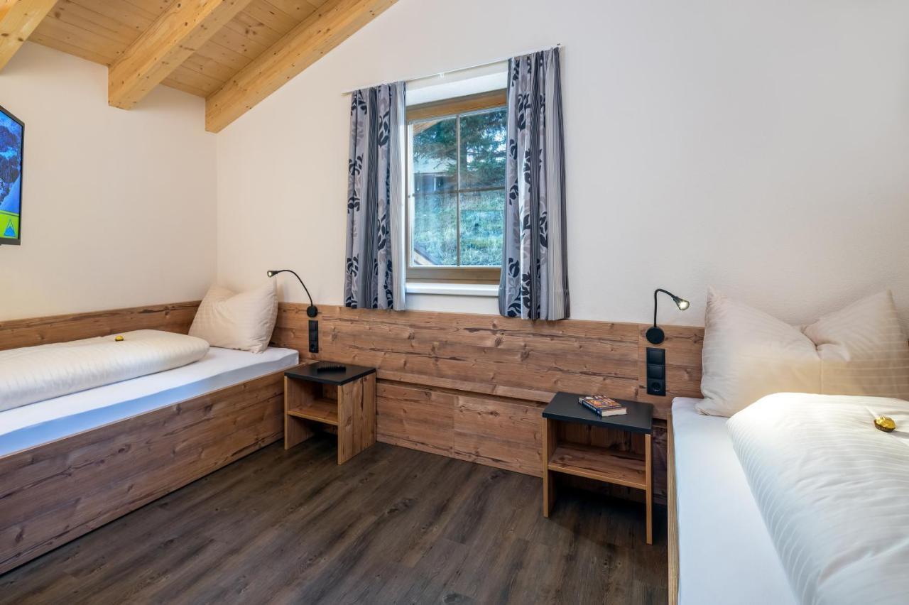 Alpin Chalet Am Burgsee Ladis Bagian luar foto